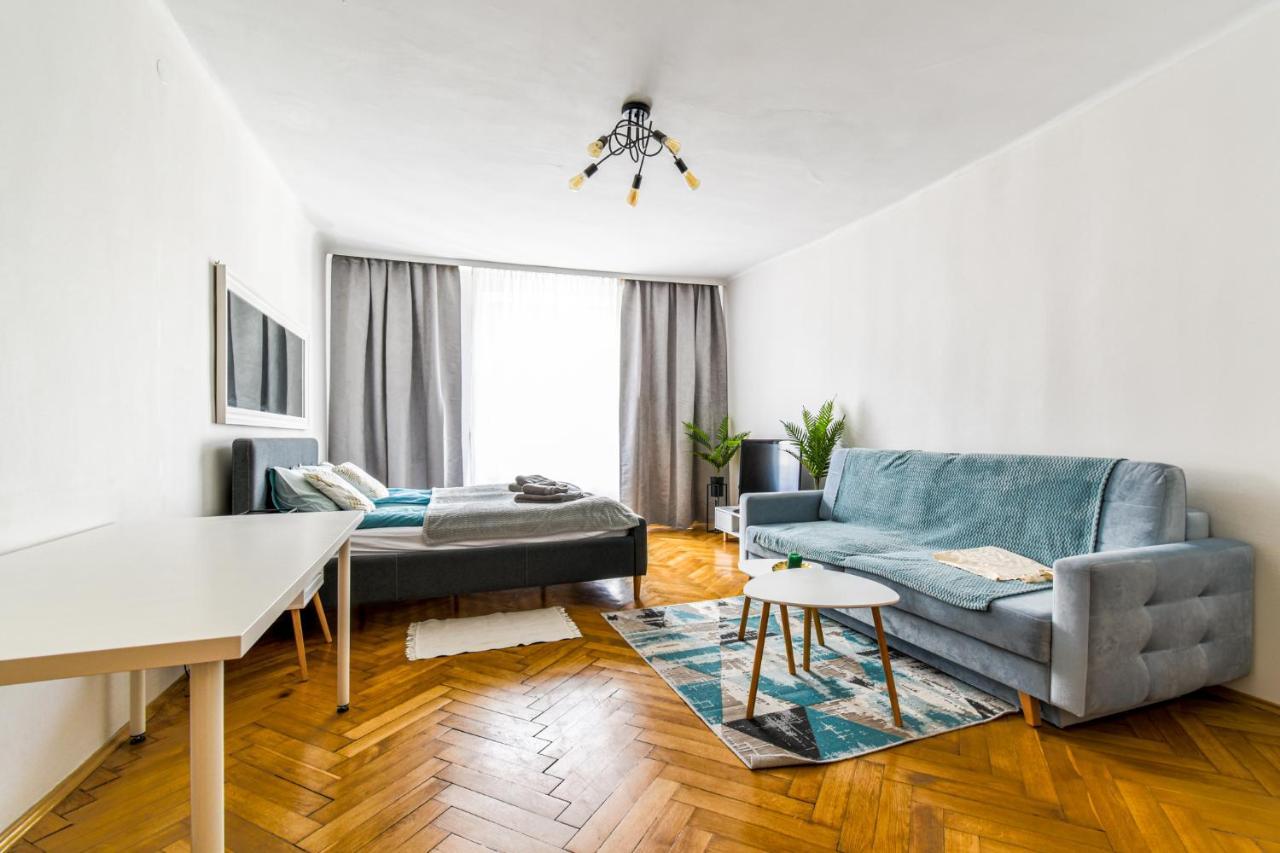 Royal Flats Old Town Apartment Krakow Bagian luar foto